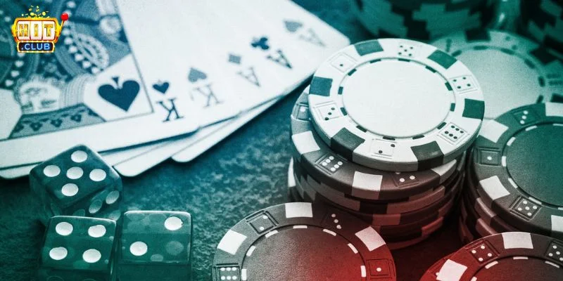 Lối chơi Poker tại nhà cái Hitclub được đánh giá cực cuốn hút. 